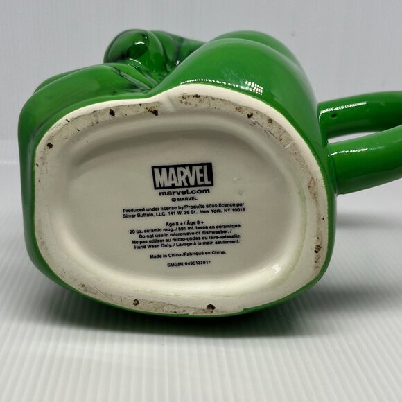Silver Buffalo Marvel's The Hulk Hand 3D Sculpted Ceramic Mug, 20-Ounces - Picture 6 of 6